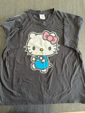 Hello Kitty Black Tee
